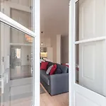 Guestready - Clerigos Virtudes Apartments